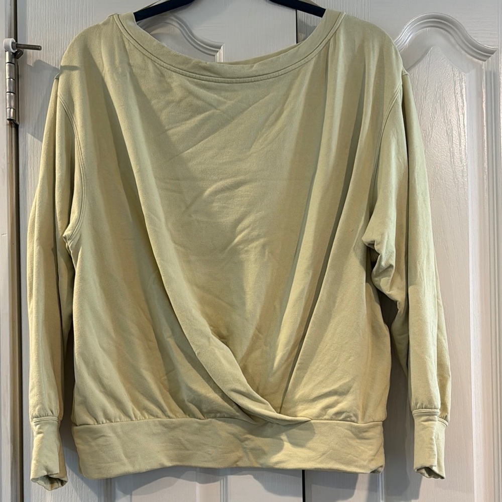 Yellow Boat Neck Long Sleeve Sweatshirt